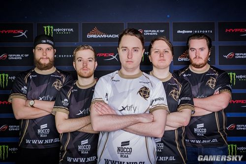 匿名来源向理查德·刘易斯透露了关于 Astralis 的更多细节；